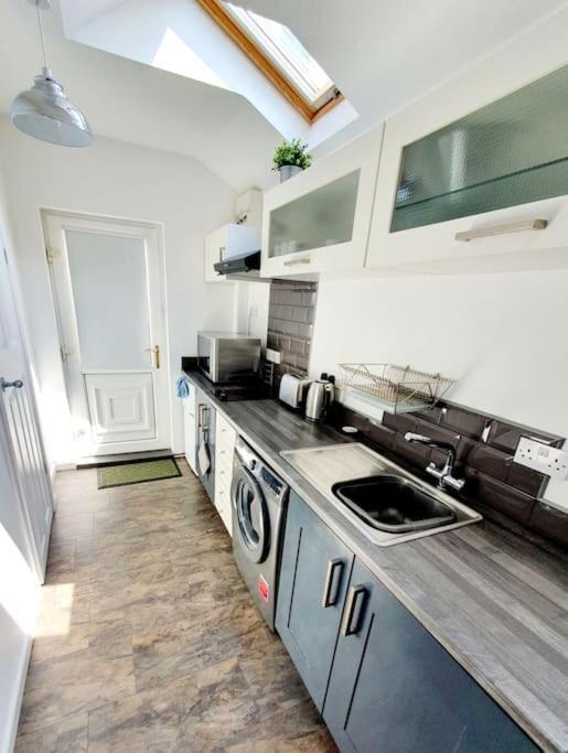 West Park Annex - Central Wolverhampton Extérieur photo